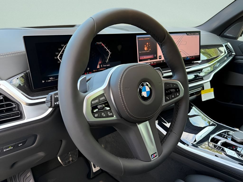 New 2026 BMW X5 xDrive40i w/ M Sport Package AWD/4WD image 13