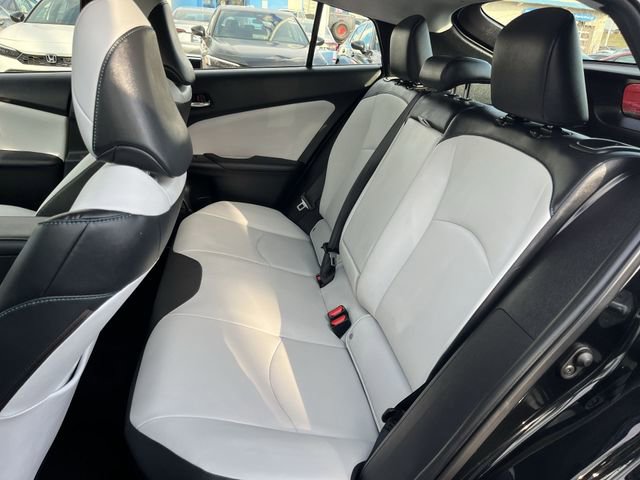 Used 2021 Toyota Prius XLE w/ Advanced Technology Package image 25