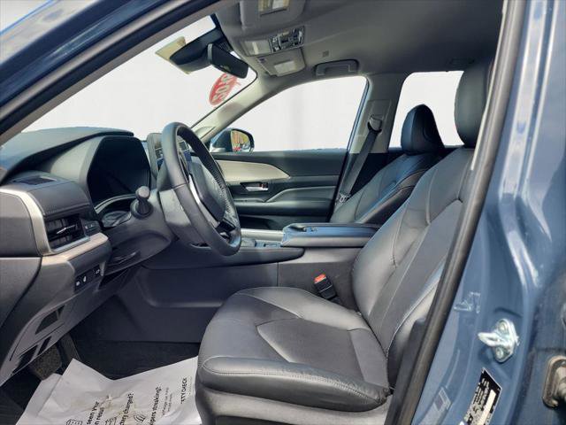 Certified 2024 Toyota Grand Highlander Limited AWD/4WD image 9