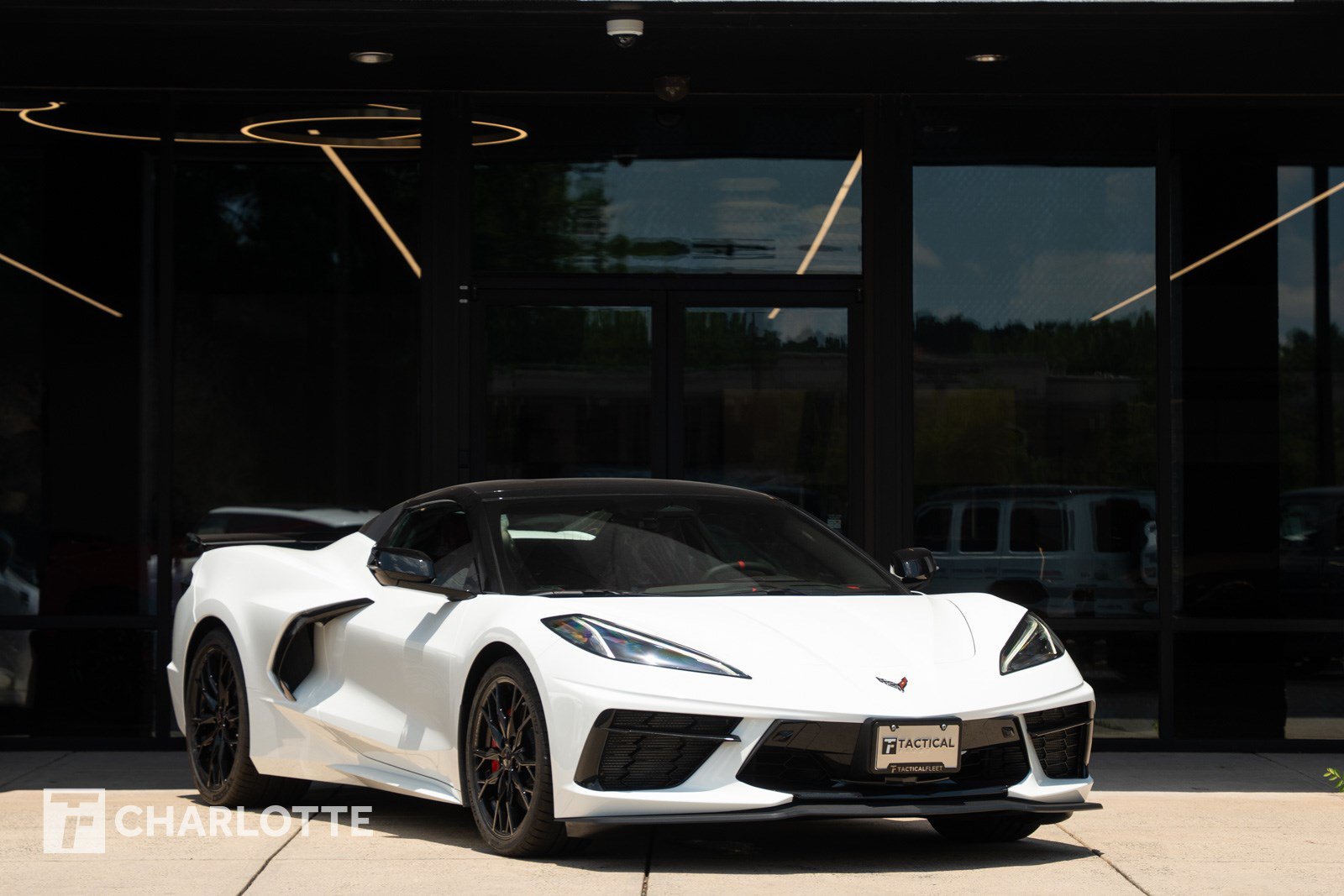 Used 2026 Chevrolet Corvette Stingray Preferred Conv w/ Z51 Performance Package RWD image 1