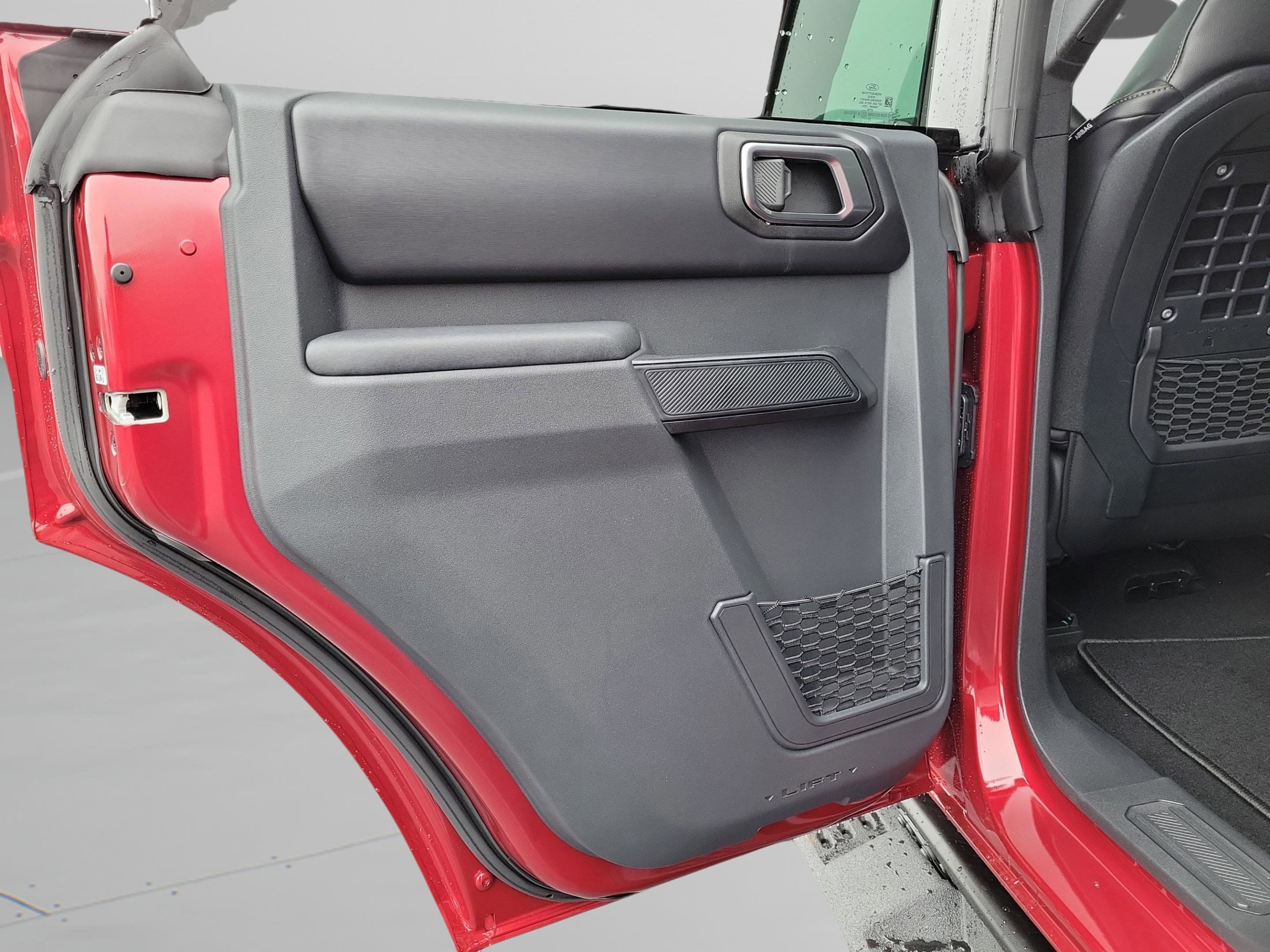 New 2025 Ford Bronco Badlands w/ Sasquatch Package image 28