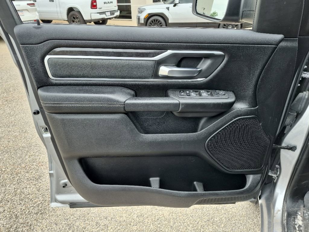 Used 2022 RAM 1500 Big Horn AWD/4WD image 11