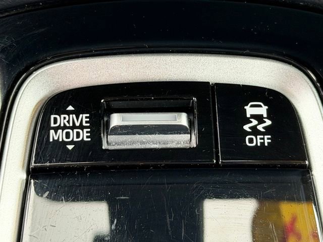 Certified 2024 Toyota Corolla SE image 36