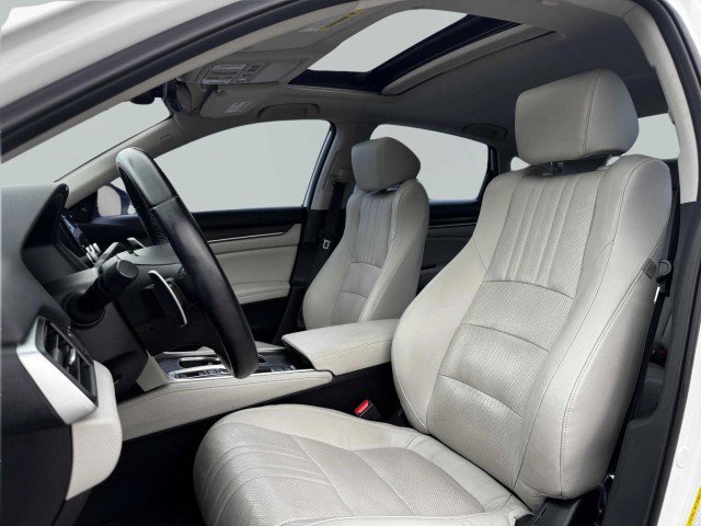 Used 2018 Honda Accord Touring image 20