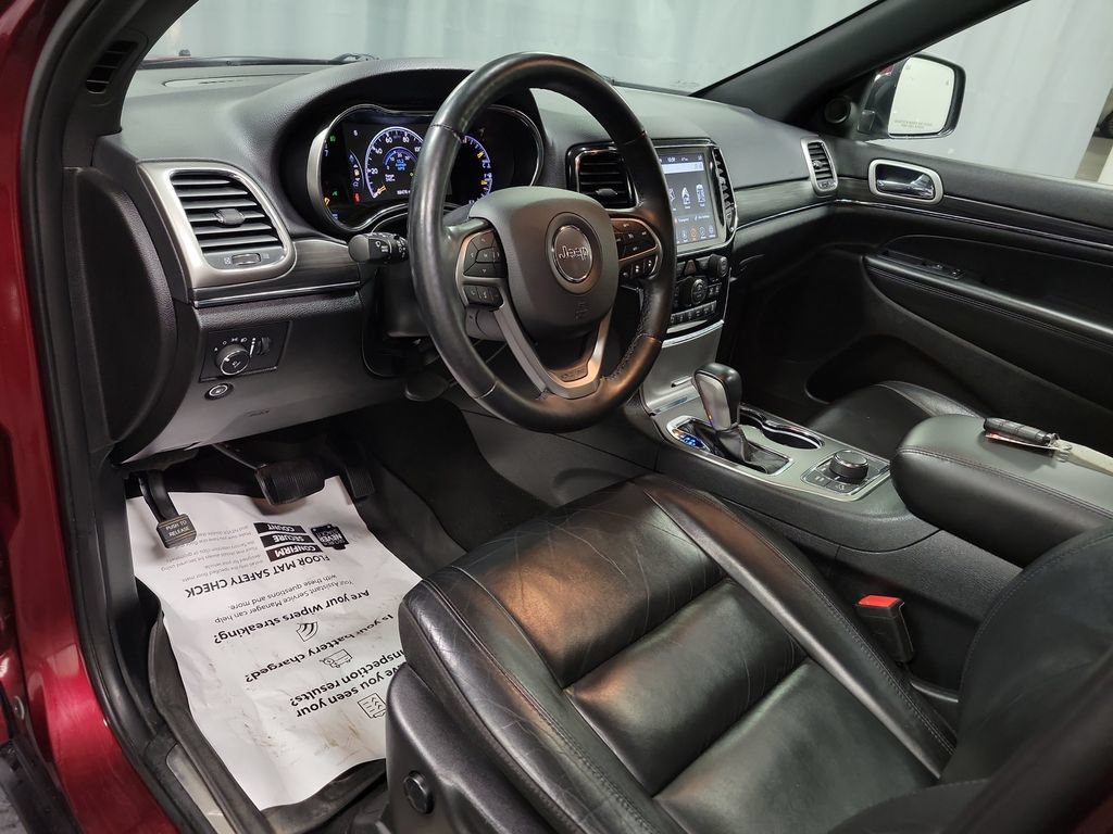 Used 2020 Jeep Grand Cherokee Limited AWD/4WD image 18