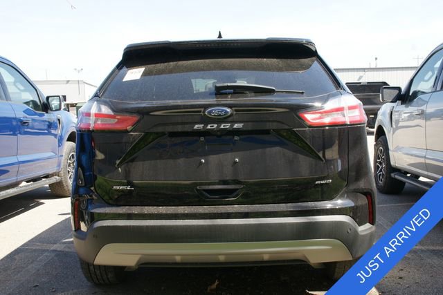 Used 2022 Ford Edge SEL w/ Convenience Package image 5