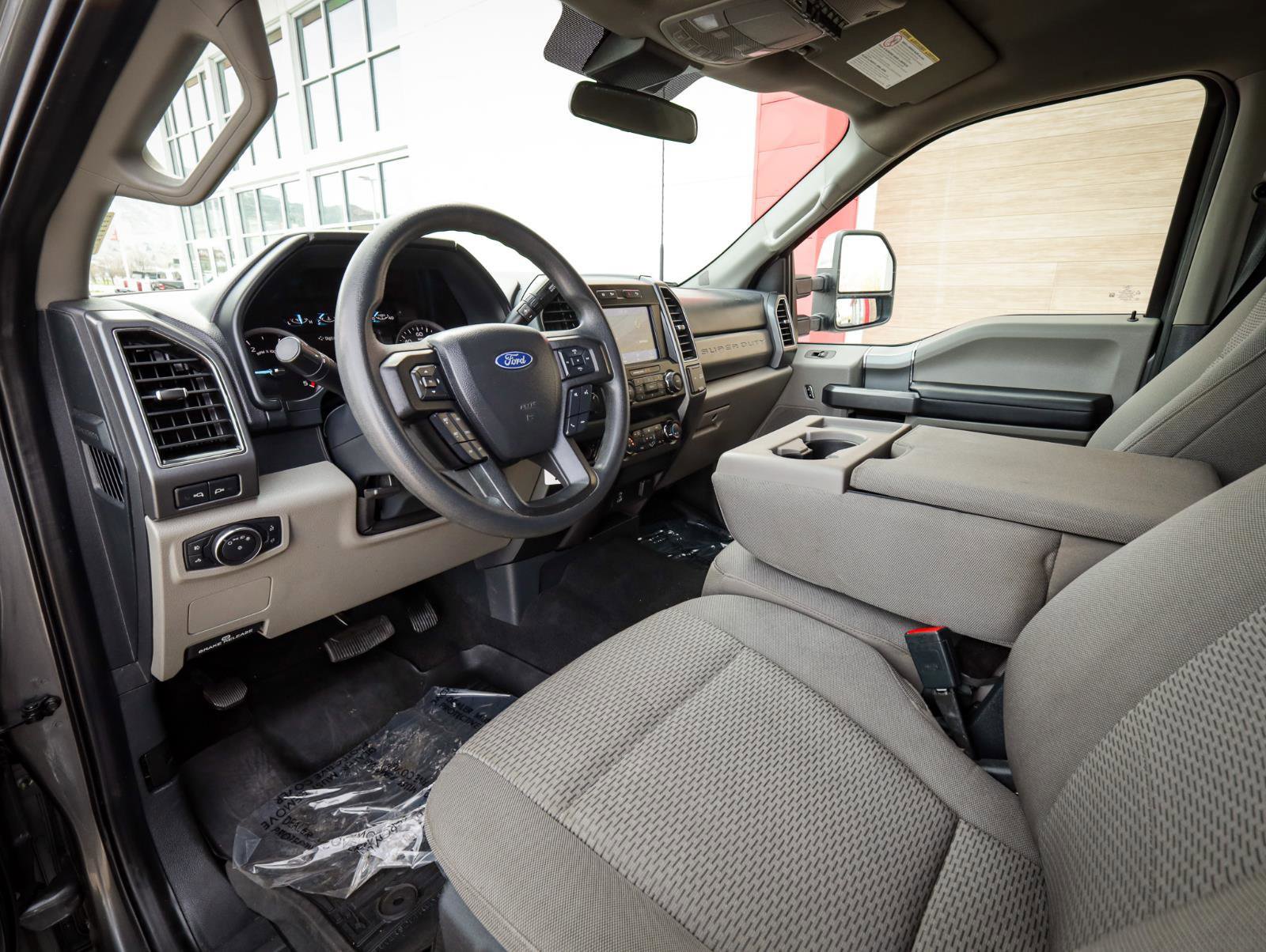 Used 2022 Ford F350 XLT w/ XLT Premium Package image 12