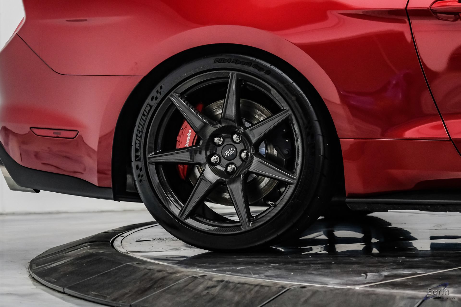 Used 2020 Ford Mustang Shelby GT500 w/ Carbon Fiber Track Pack RWD image 97