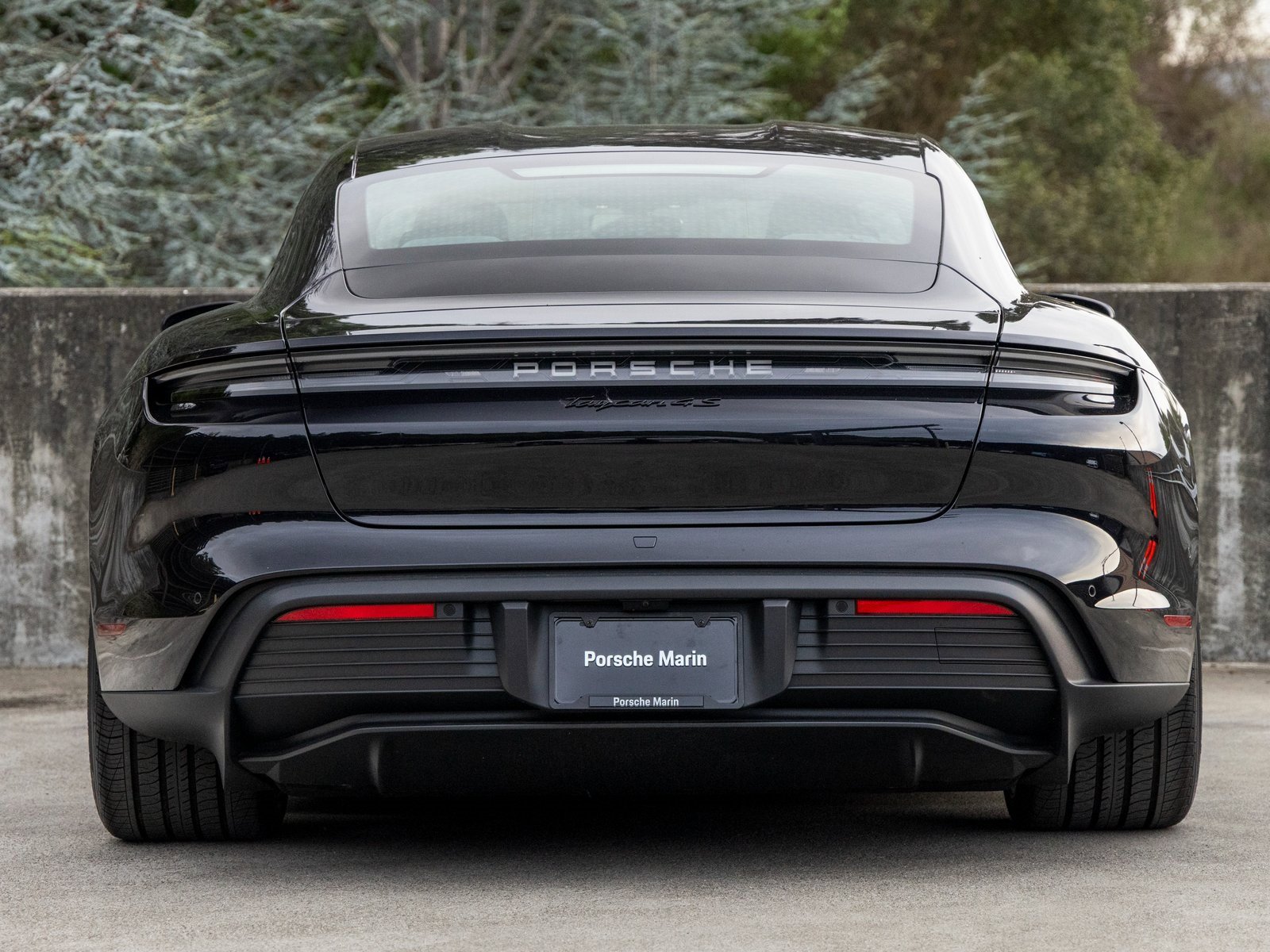 New 2025 Porsche Taycan 4S image 10