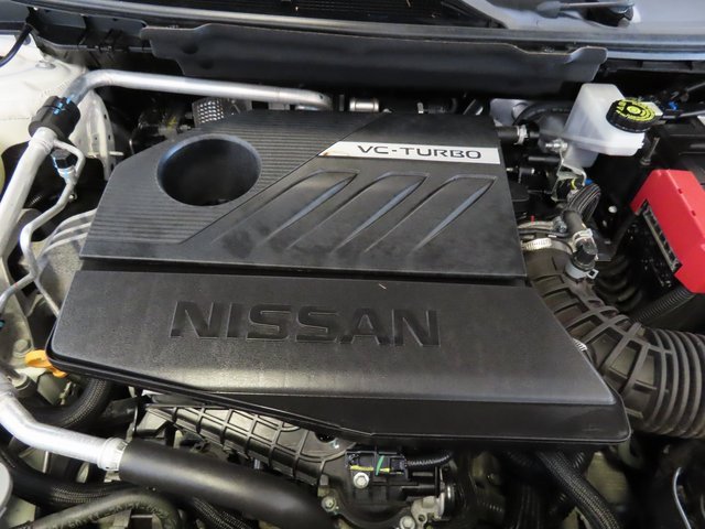 Used 2023 Nissan Rogue S image 32