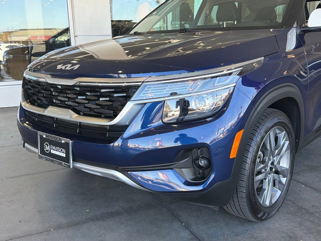 Used 2023 Kia Seltos S FWD image 3