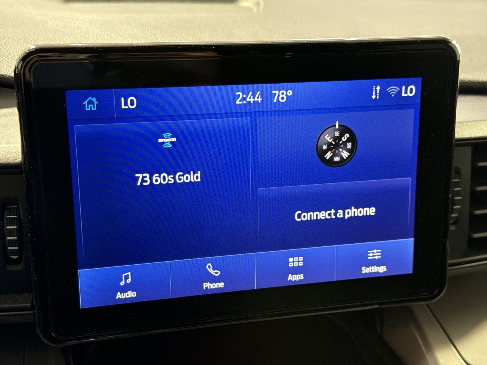 Used 2023 Ford Explorer XLT w/ Class IV Trailer Tow Package AWD/4WD image 21