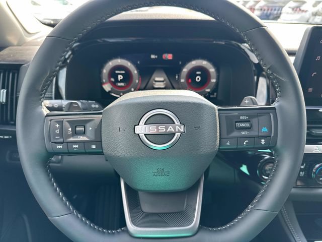 New 2026 Nissan Pathfinder Platinum w/ Cargo Package AWD/4WD image 40