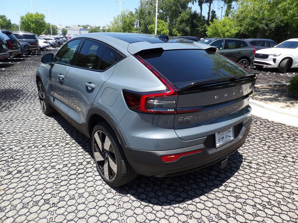 Certified 2023 Volvo C40 P8 Recharge Ultimate AWD/4WD image 9