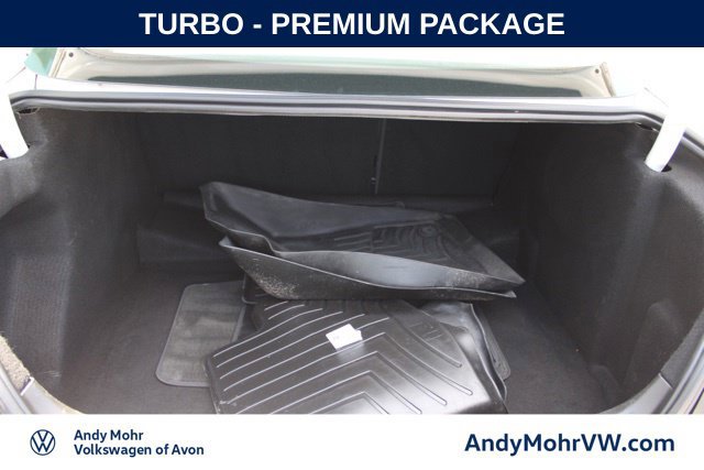 Used 2016 Buick Regal Premium FWD image 9