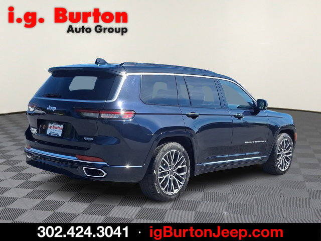 Used 2024 Jeep Grand Cherokee L Summit AWD/4WD image 6