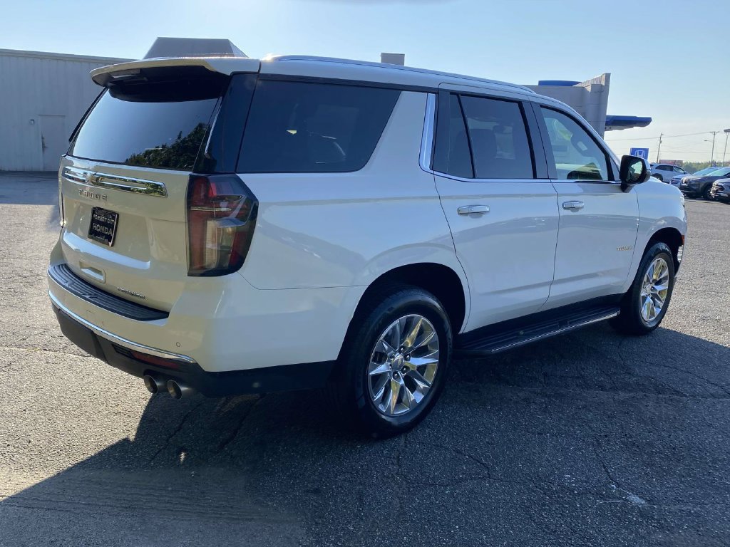 Used 2024 Chevrolet Tahoe Premier AWD/4WD image 5