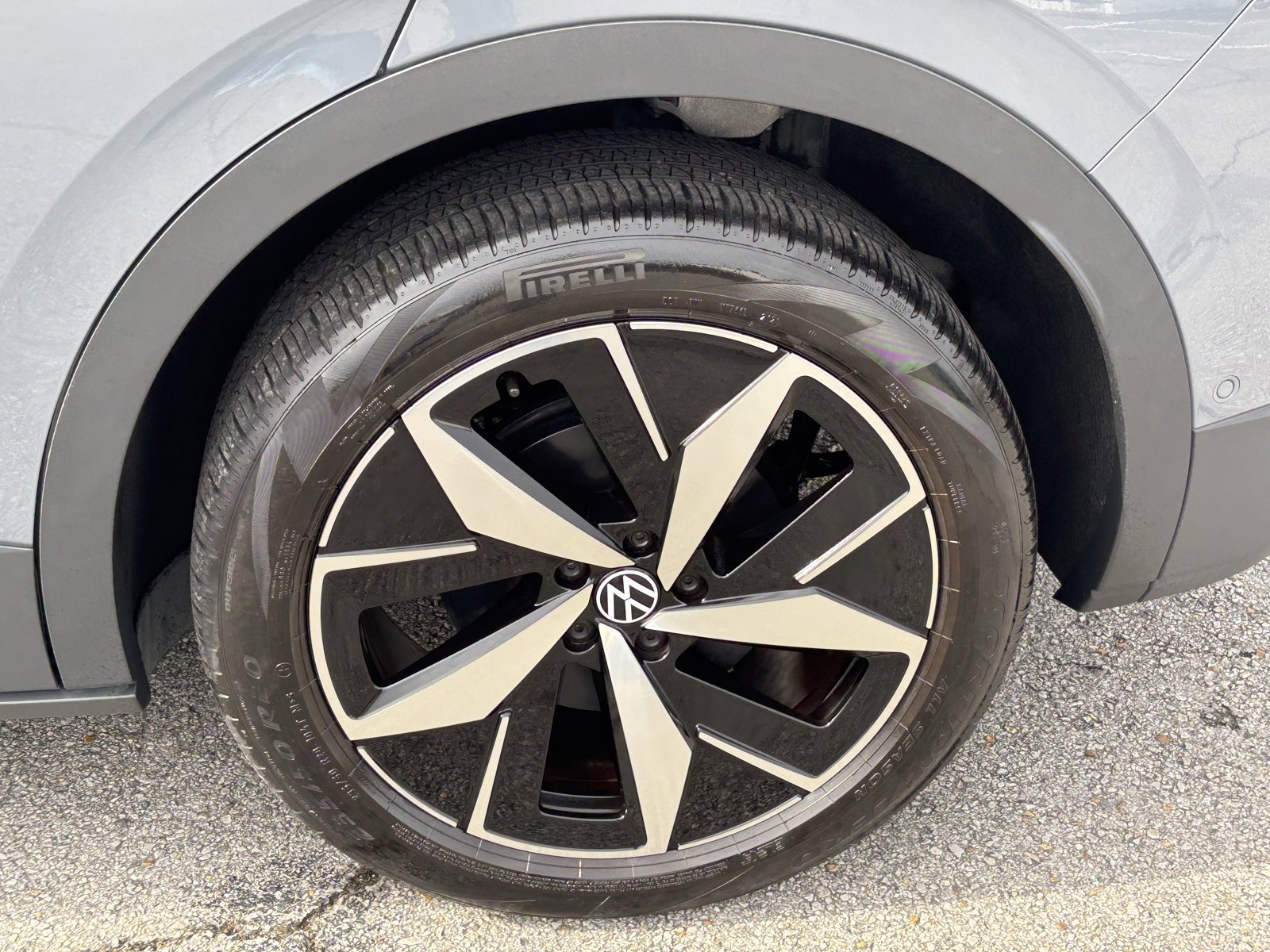 Used 2023 Volkswagen ID.4 Pro S image 13