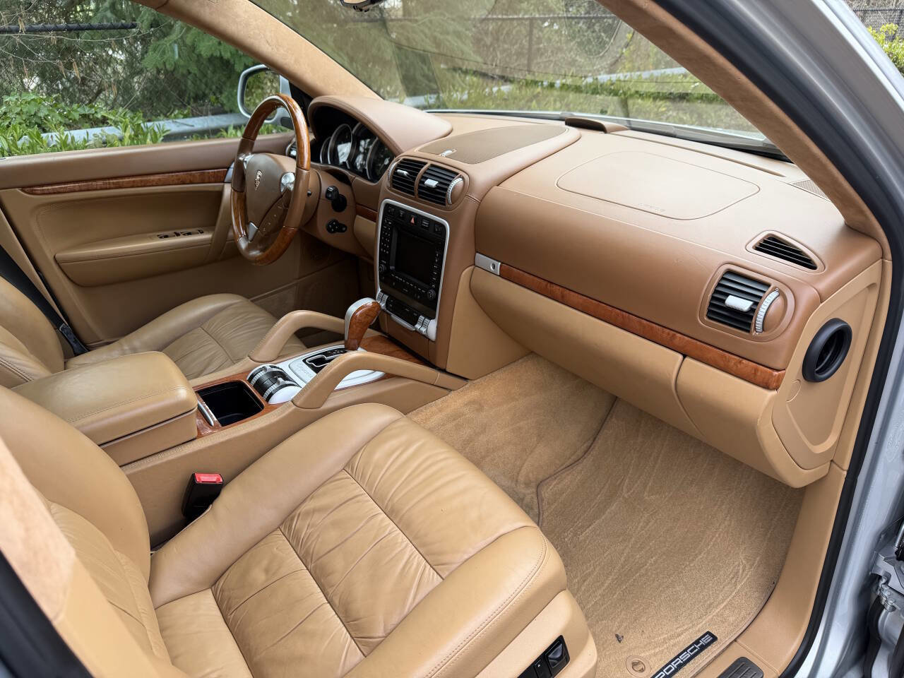 Used 2006 Porsche Cayenne Turbo image 15