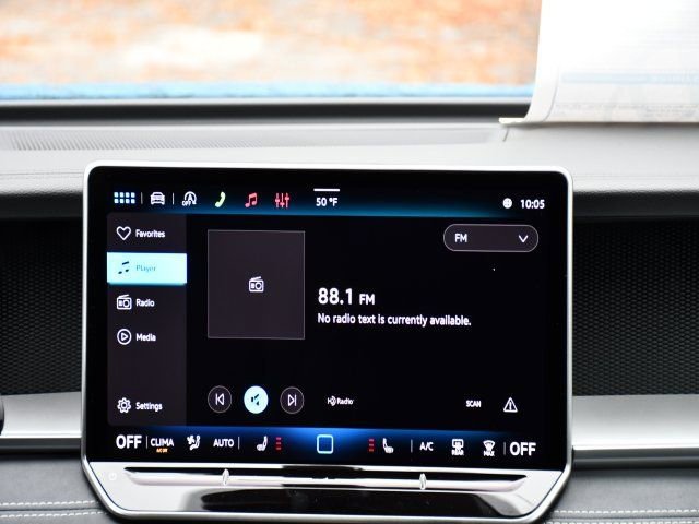 New 2026 Volkswagen Tiguan SE AWD/4WD image 25