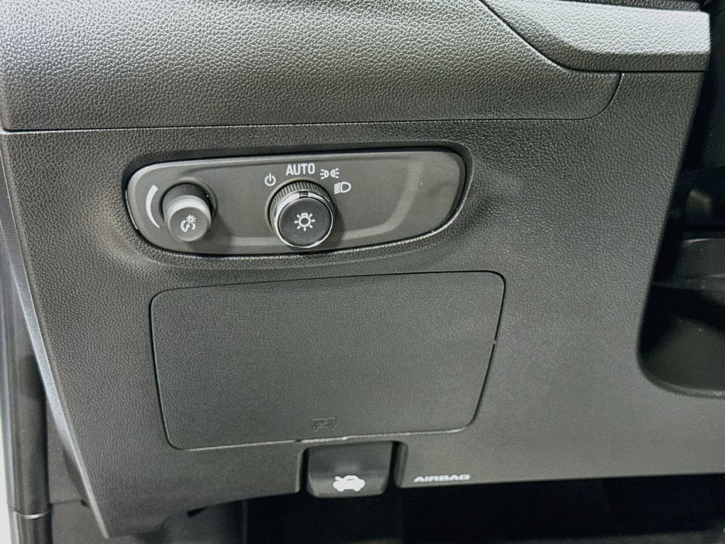Used 2024 Buick Encore GX Preferred FWD image 10