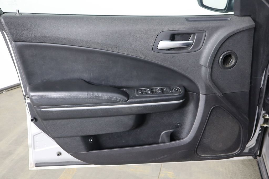 Used 2019 Dodge Charger Police image 19