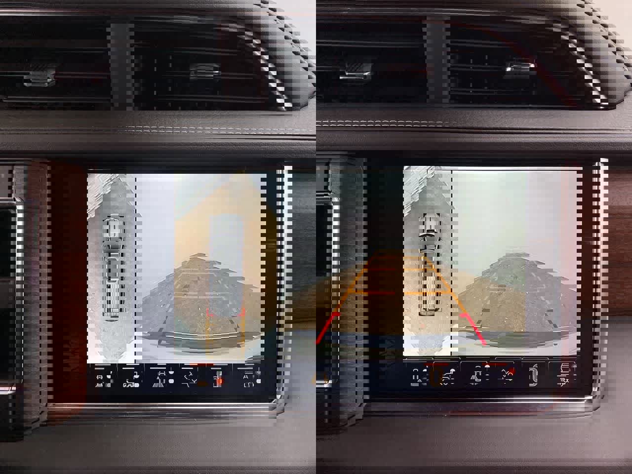 Used 2024 GMC Yukon Denali Ultimate image 25