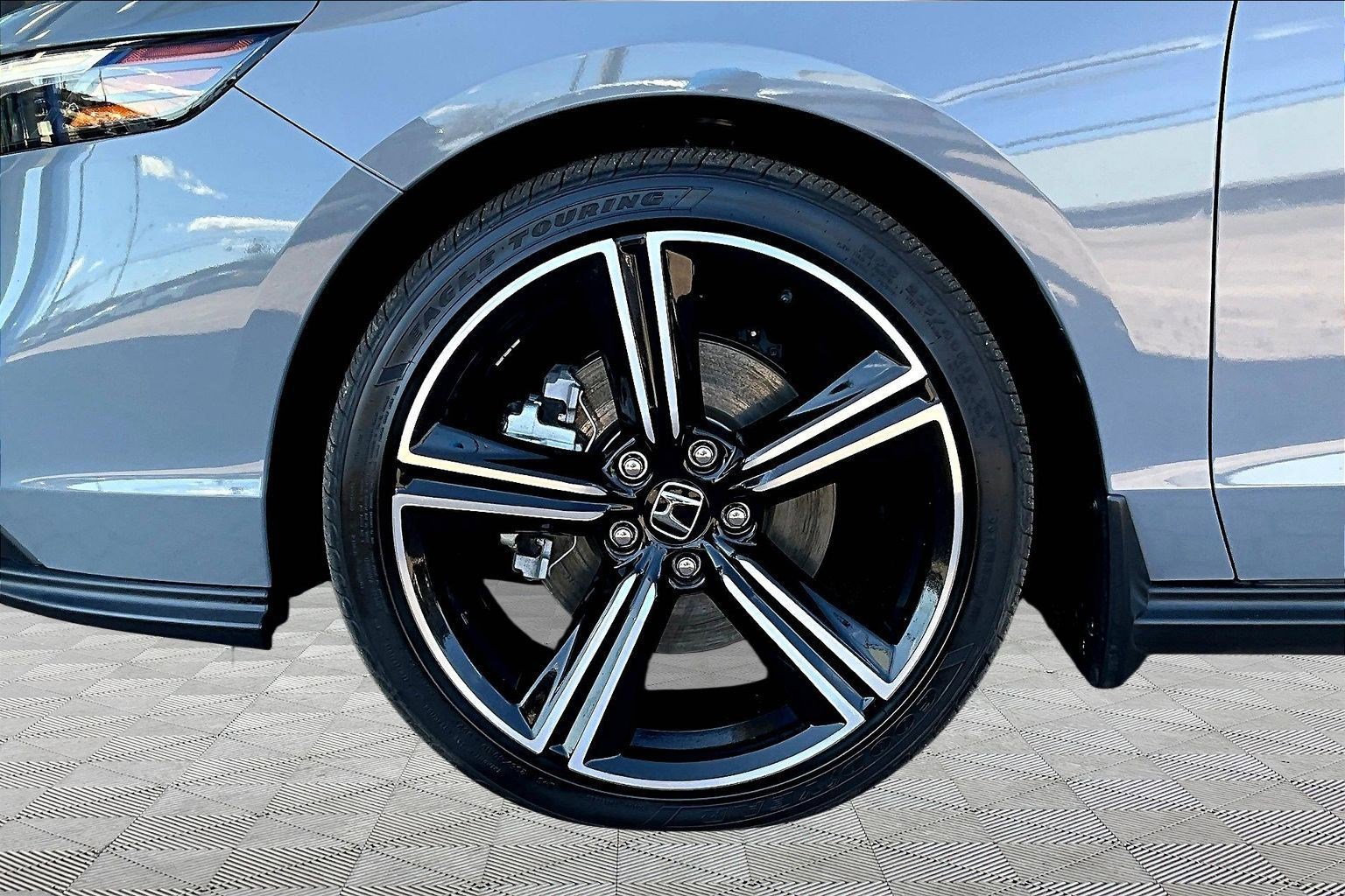 Used 2024 Honda Accord Sport image 33