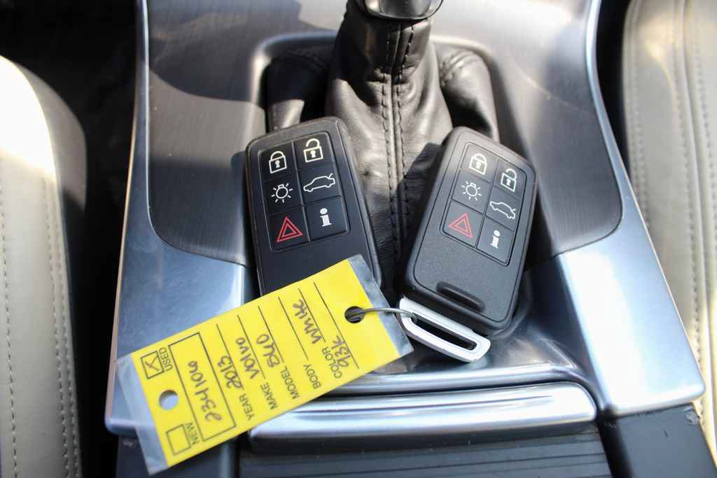 Used 2013 Volvo S60 T6 AWD/4WD image 25