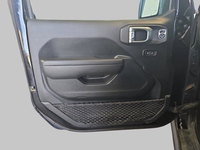 Used 2022 Jeep Gladiator Sport AWD/4WD image 30