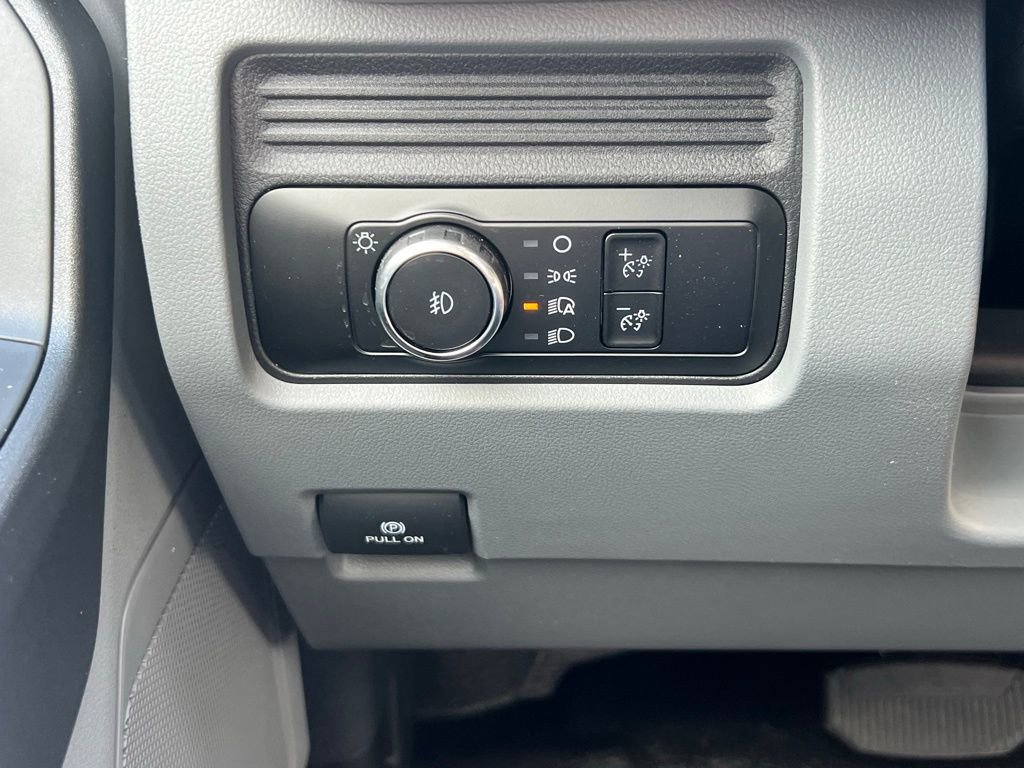 New 2025 Ford F350 XL w/ XL Chrome Package image 25