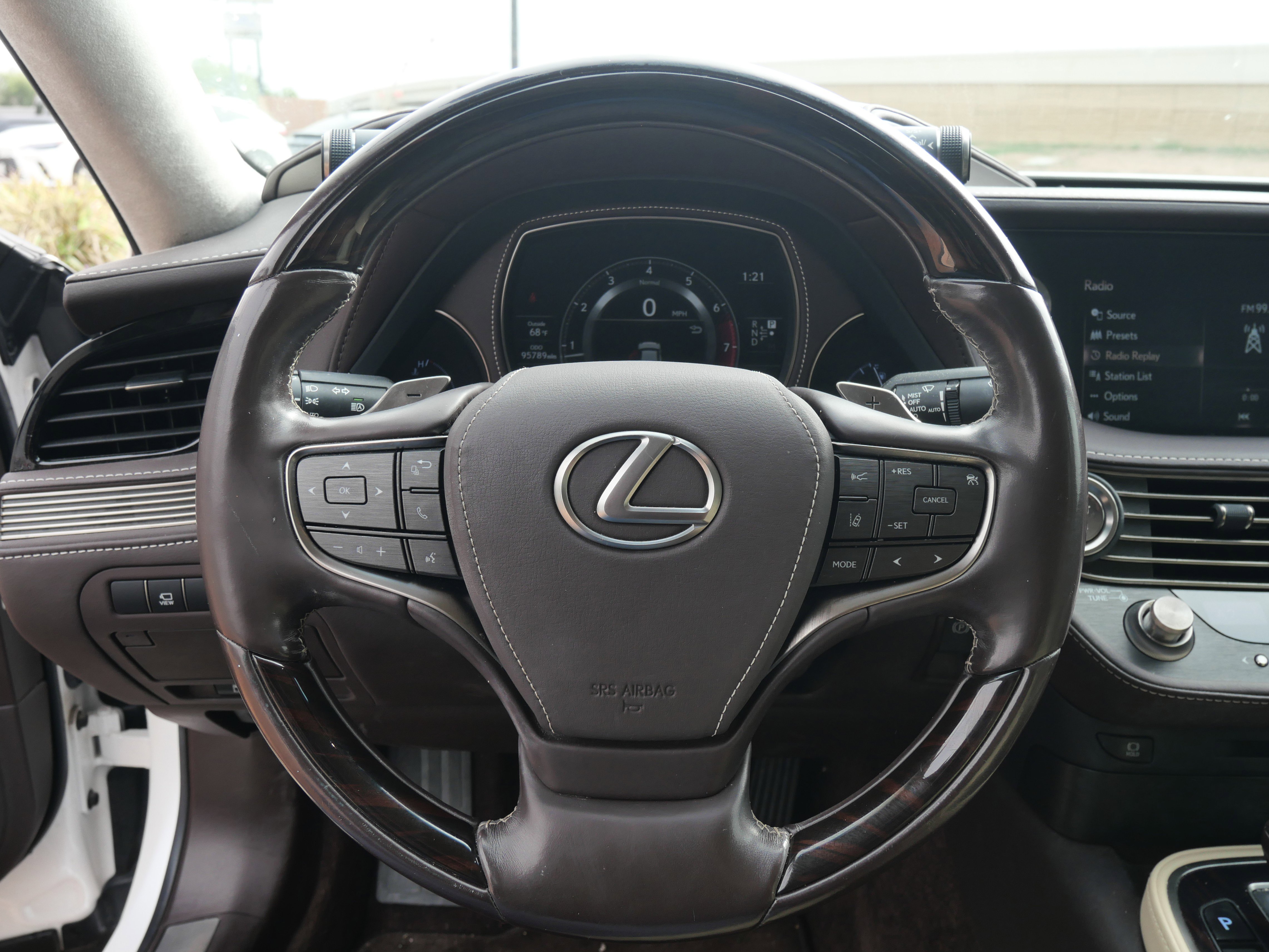 Used 2018 Lexus LS 500 image 12