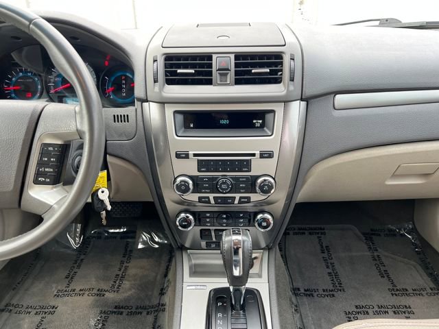 Used 2011 Ford Fusion SEL w/ 302A Rapid Spec Order Code image 19