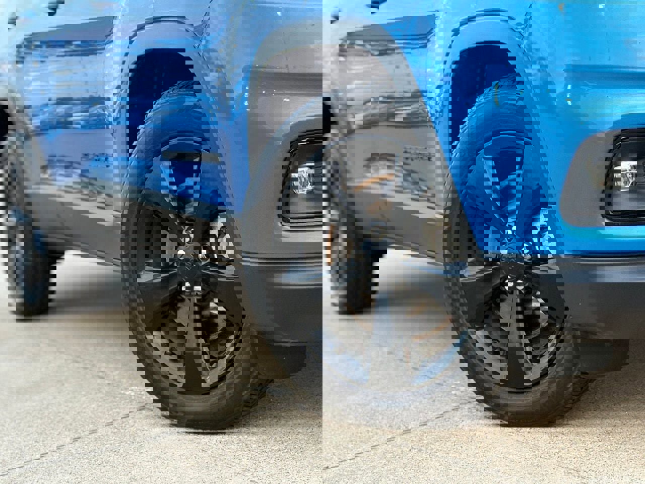 Used 2021 Jeep Cherokee Latitude Plus image 11