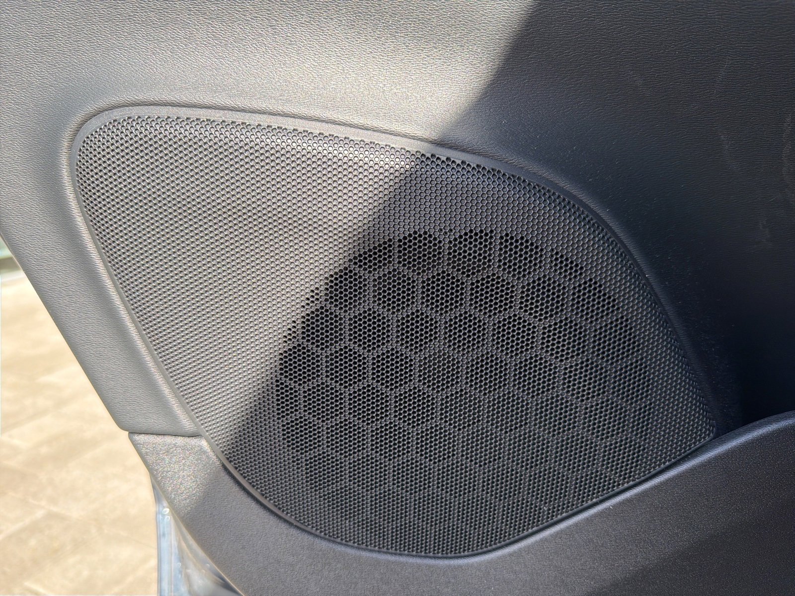 Used 2024 Volvo XC90 T8 Ultimate w/ Protection Package Premier image 82