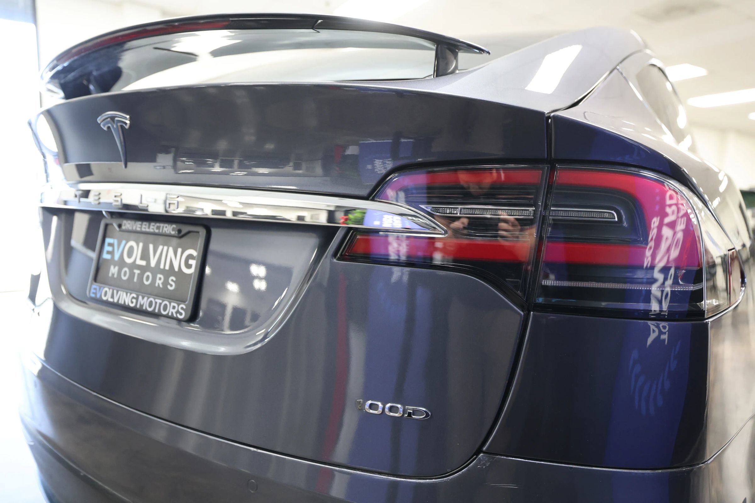 Used 2017 Tesla Model X 100D image 18