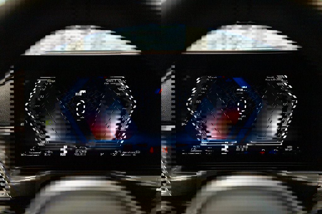 Used 2026 BMW 330i xDrive 330i xDrive w/ M Sport Package image 32