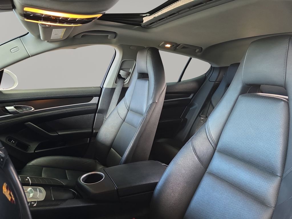 Used 2014 Porsche Panamera image 26