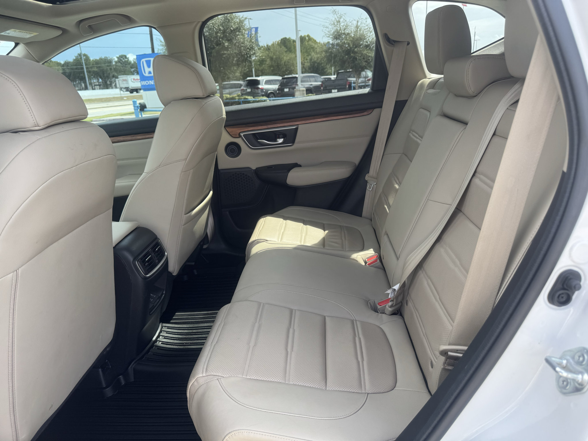 Used 2021 Honda CR-V Touring image 27