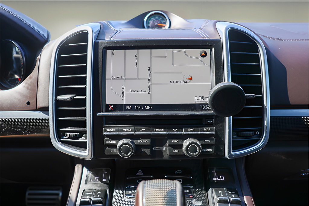 Used 2014 Porsche Cayenne Turbo S image 51