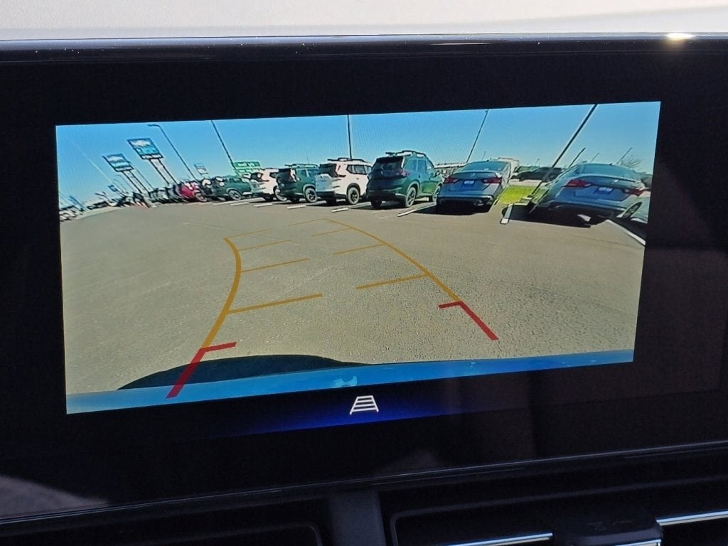 New 2026 Chevrolet Trax ACTIV w/ Driver Confidence Package FWD image 3