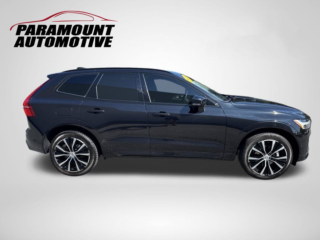 Used 2025 Volvo XC60 B5 Ultra AWD/4WD image 8
