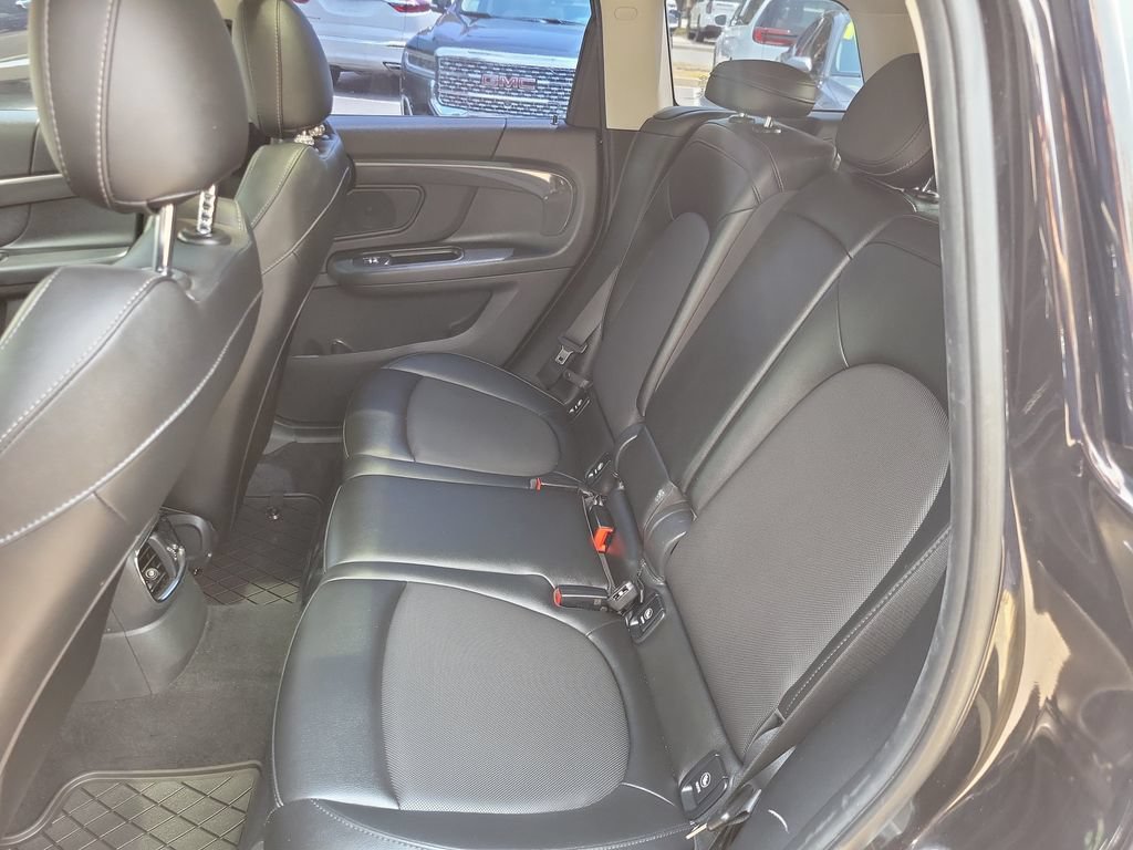 Used 2018 MINI Cooper Countryman S FWD image 13