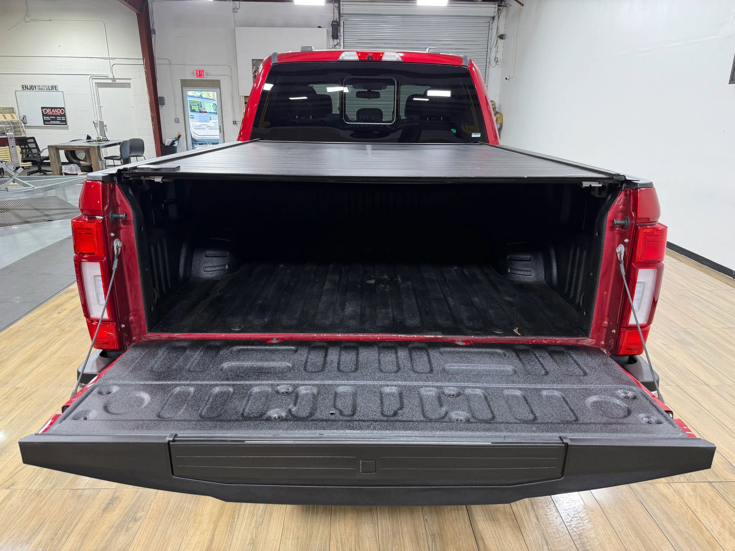 Used 2022 Ford F250 King Ranch w/ King Ranch Ultimate Package AWD/4WD image 6