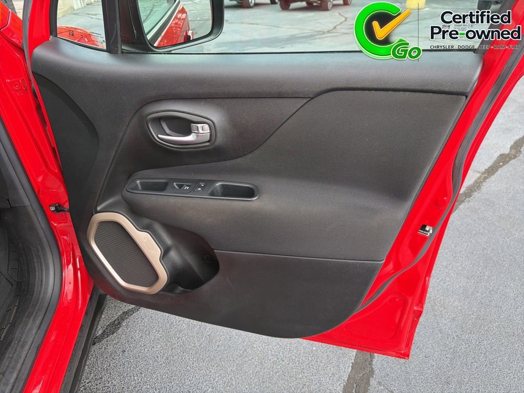 Certified 2016 Jeep Renegade Sport w/ Power & Air Group FWD image 25