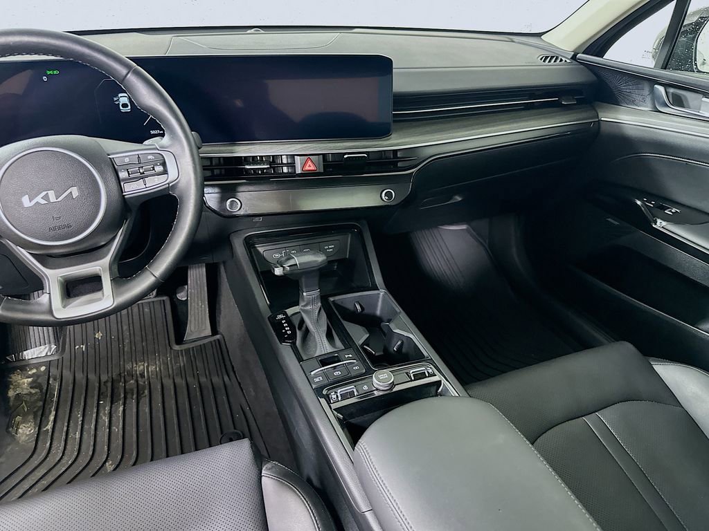 Used 2025 Kia K5 EX image 18