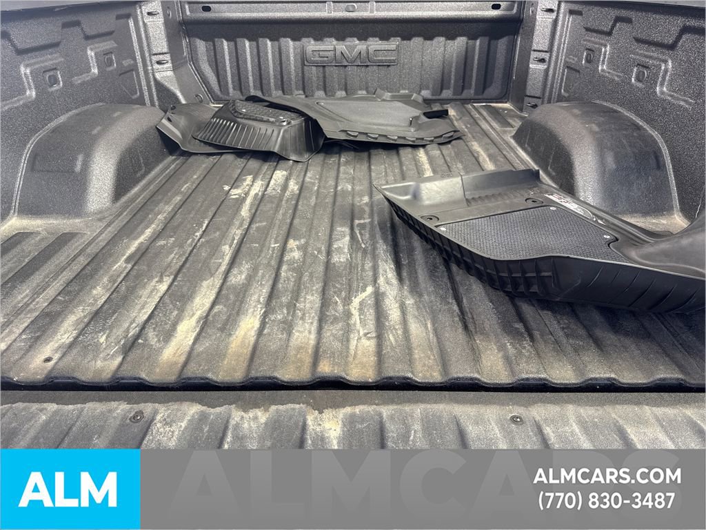Used 2025 GMC Sierra 2500 AT4X image 21