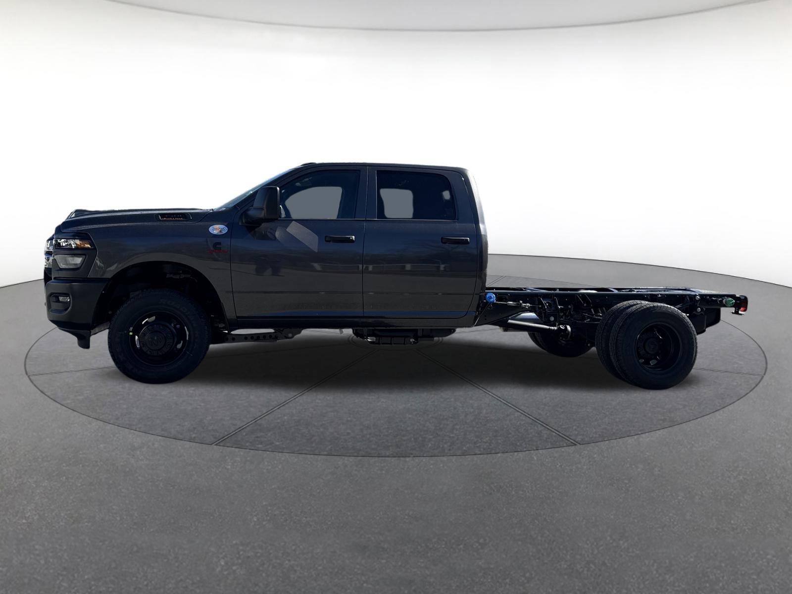 New 2026 RAM 3500 Tradesman image 2