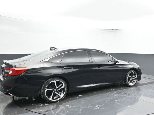 Used 2019 Honda Accord Sport image 10