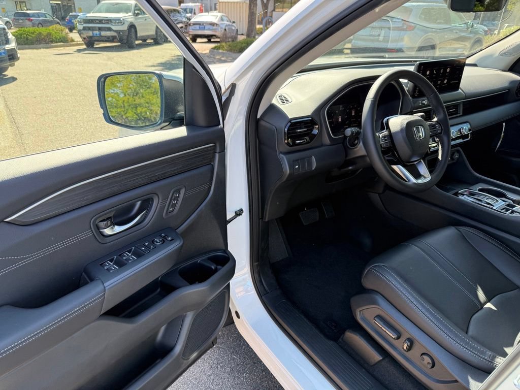 New 2026 Honda Pilot Touring image 12
